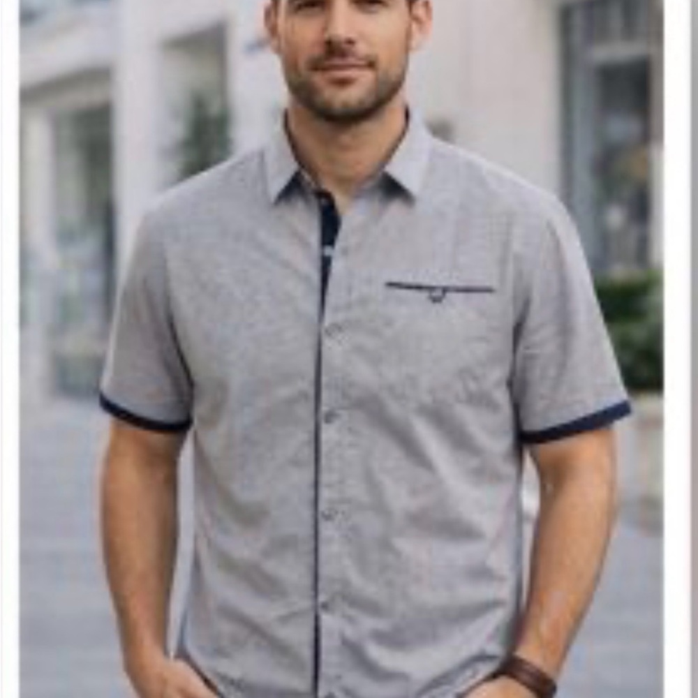 Craft + Flow Men's Grey Short-Sleeve Button-Down Shirt with Navy Trim Size M